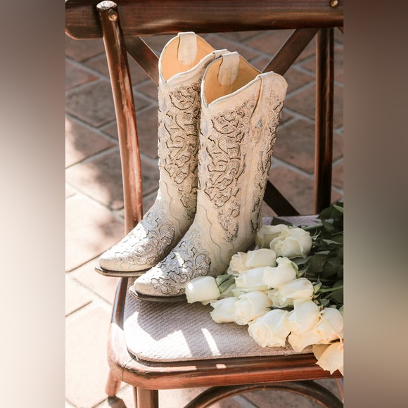 Corral White Sparkle Cowboy Boots - Picture 2 of 7